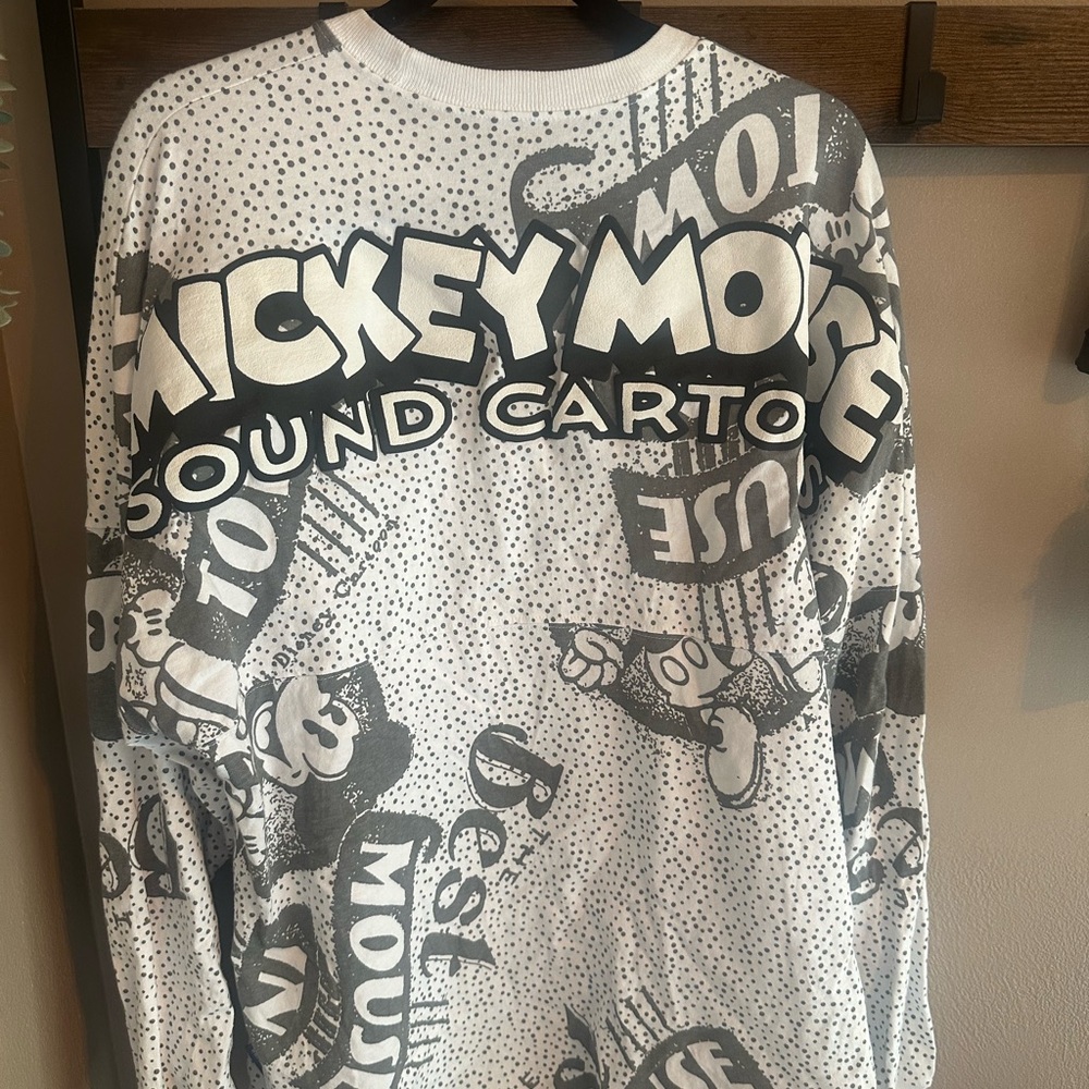 Disney Mickey Spirit Jersey Gray and white